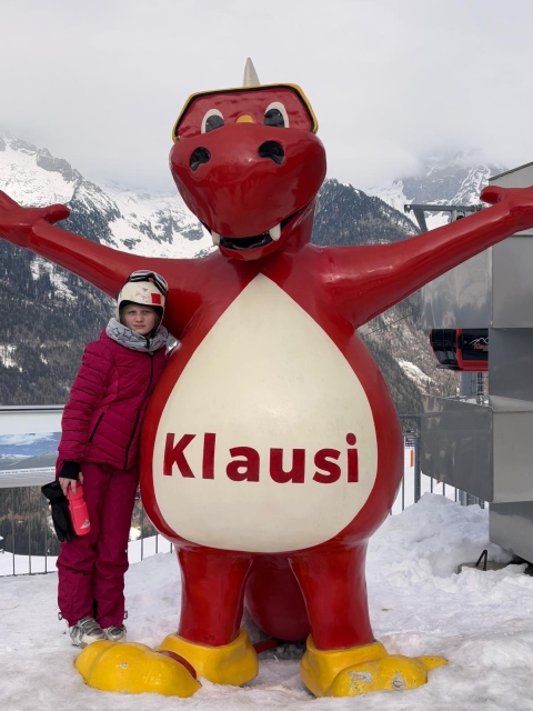 2025 02 07 Skifahrt St.Johann 035