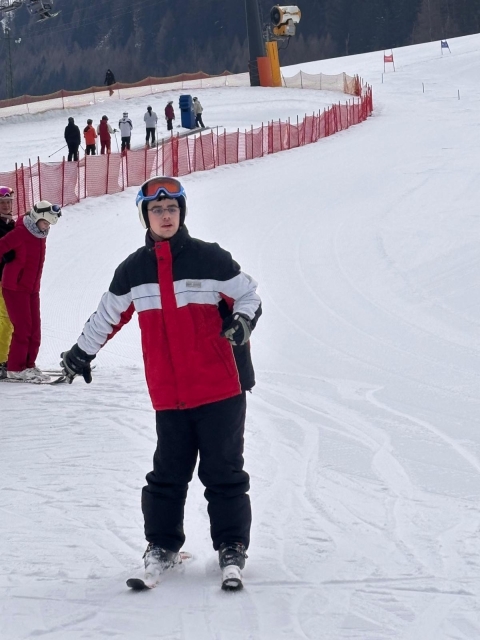 2025 02 07 Skifahrt St.Johann 039