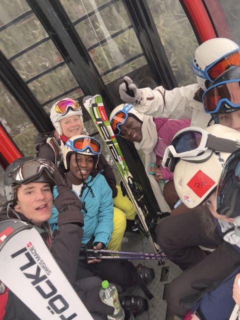 2025 02 14 Skifahrt St.Johann 003