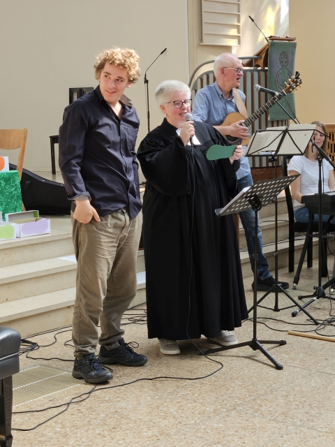 2025 06 24 Entlassgottesdienst Wege 038