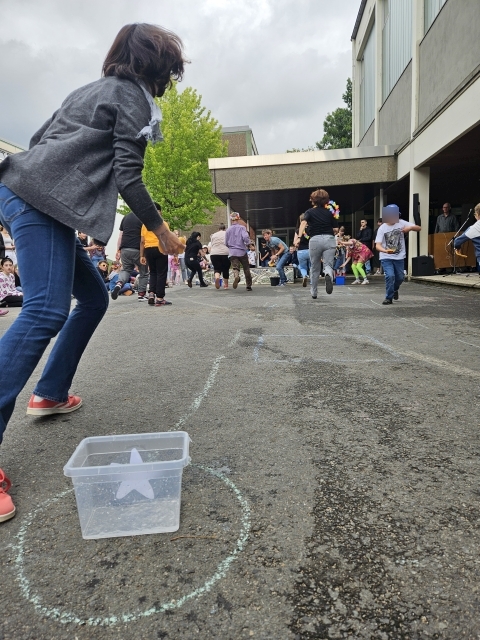 2025 07 09 Schools out party 72