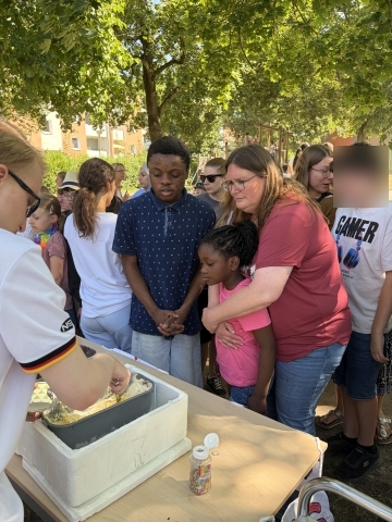 2026 07 15 Schools out Party 024